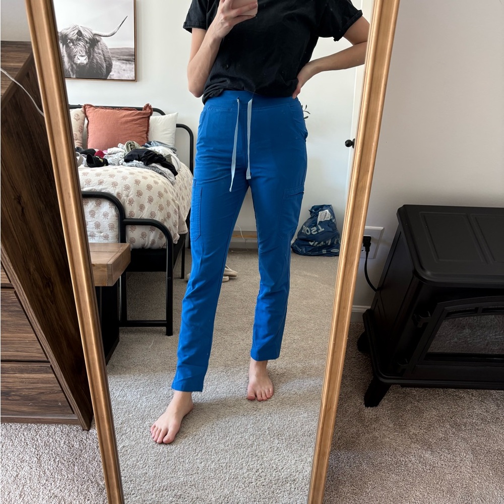 Figs scrub pants